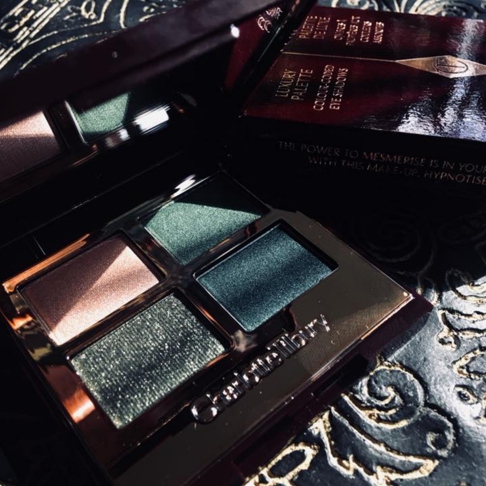 CHARLOTTE TILBURY LUXURY PALETTE IN REBEL